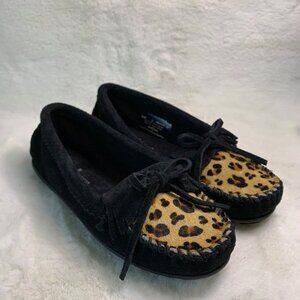Minnetonka Womens Leopard Kilty Moc